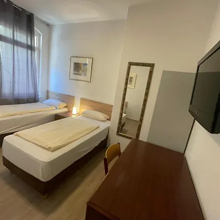 Monteurwohnungen In Linden-mitte, Nahe Der B6 Apartment Hannover